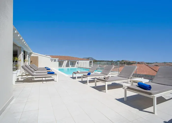 Felix - Aparthotel 4*