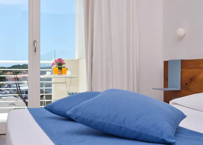Aparthotel Felix - Loiri Porto San Paolo