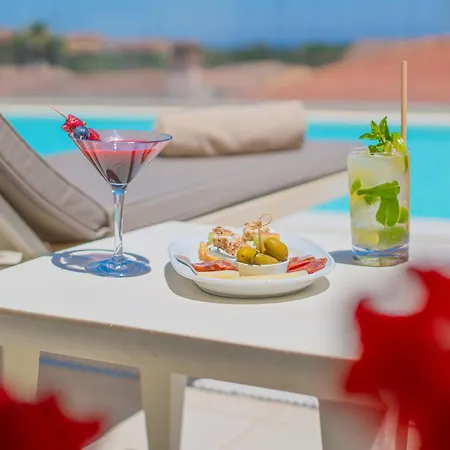 Felix - Aparthotel Porto San Paolo (Sardinia)