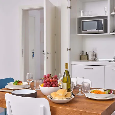 Apart-hotel Felix - 4*