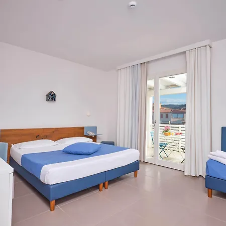 Felix - Aparthotel 4*